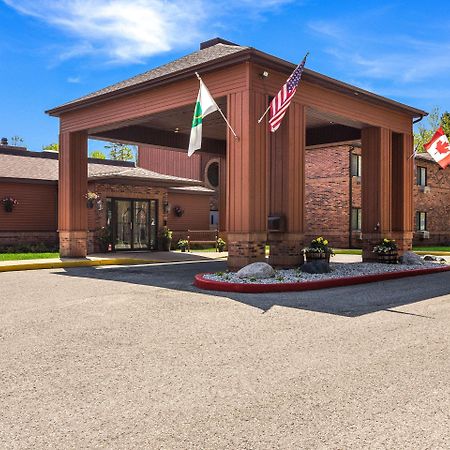 Quality Inn Petoskey-Harbor Springs Esterno foto