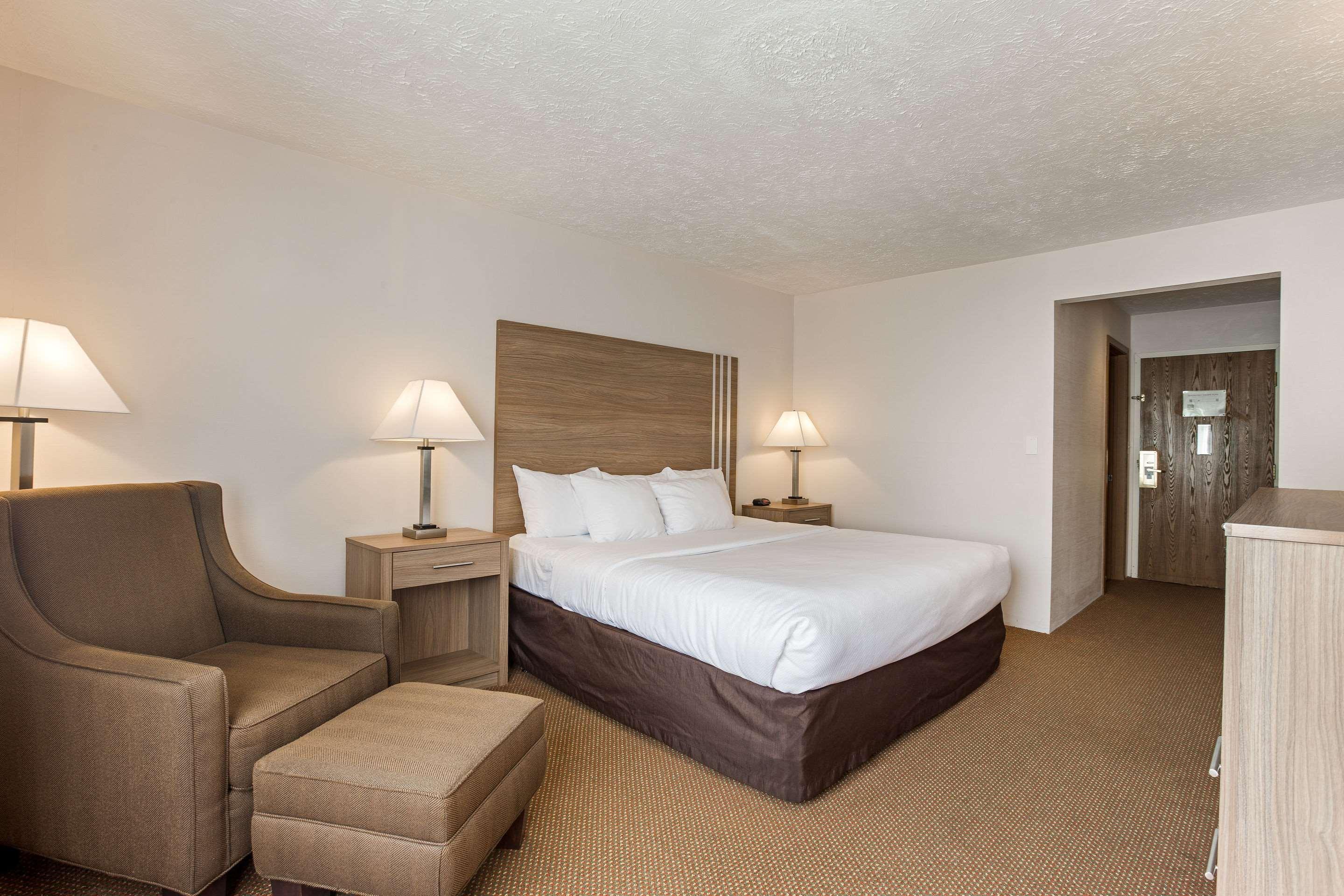 Quality Inn Petoskey-Harbor Springs Esterno foto