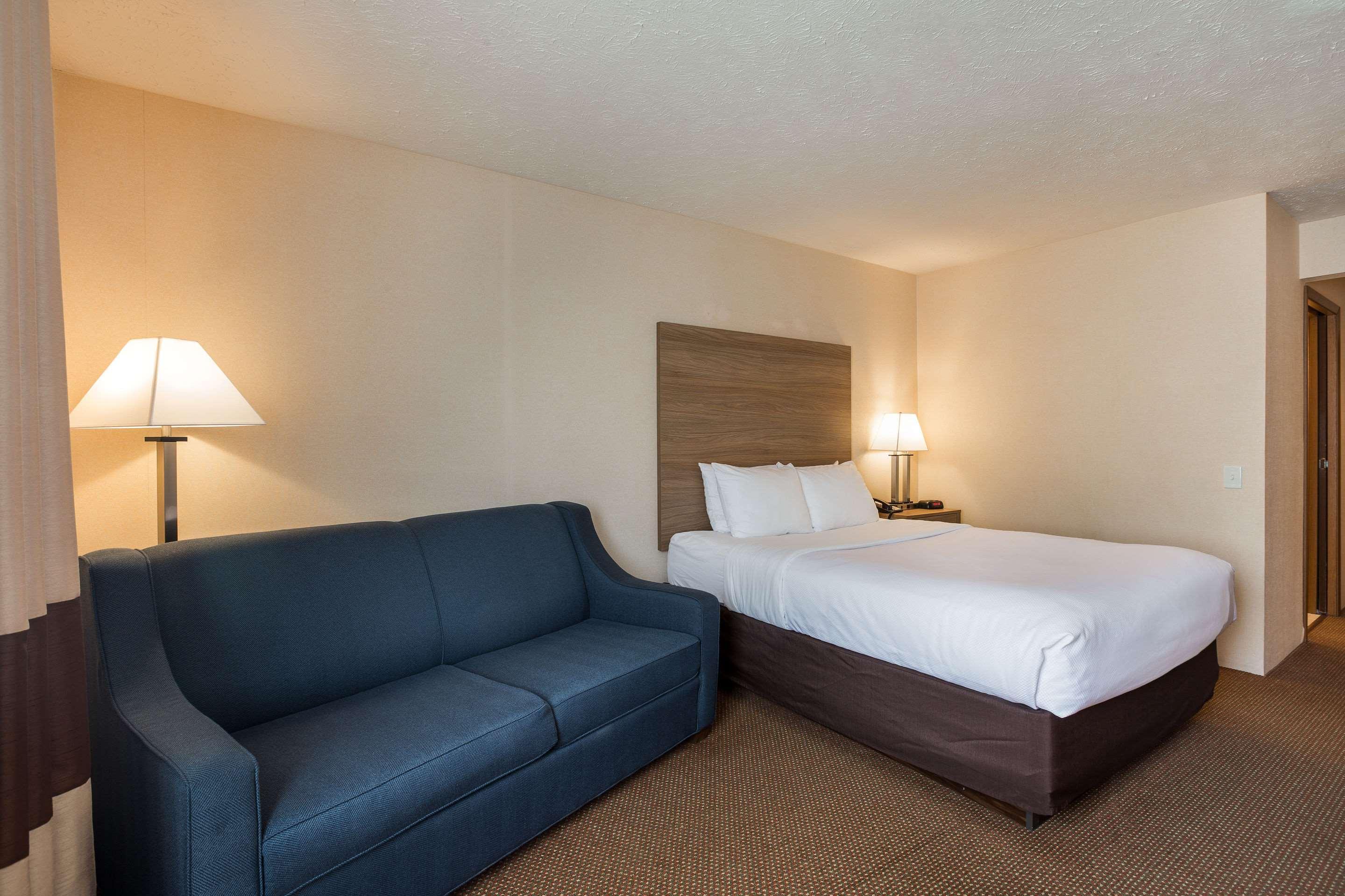 Quality Inn Petoskey-Harbor Springs Esterno foto
